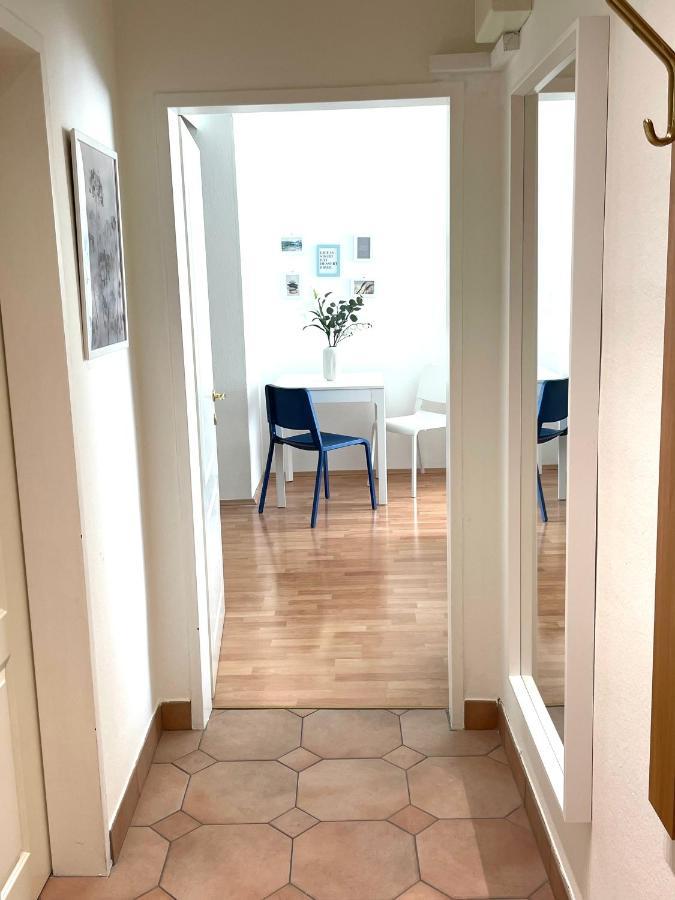 Cosy Apartment Near Schoenbrunn & Meidlinger Market Bécs Kültér fotó