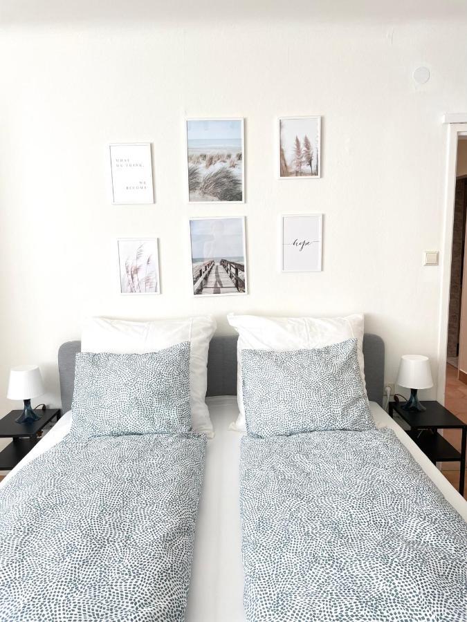 Cosy Apartment Near Schoenbrunn & Meidlinger Market Bécs Kültér fotó