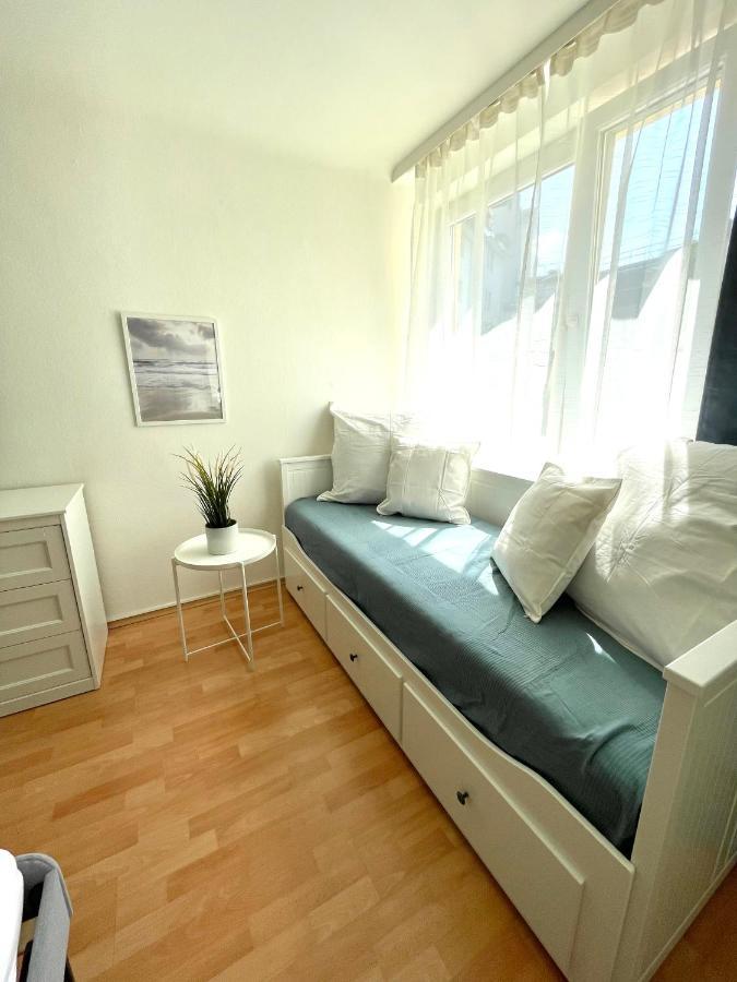 Cosy Apartment Near Schoenbrunn & Meidlinger Market Bécs Kültér fotó